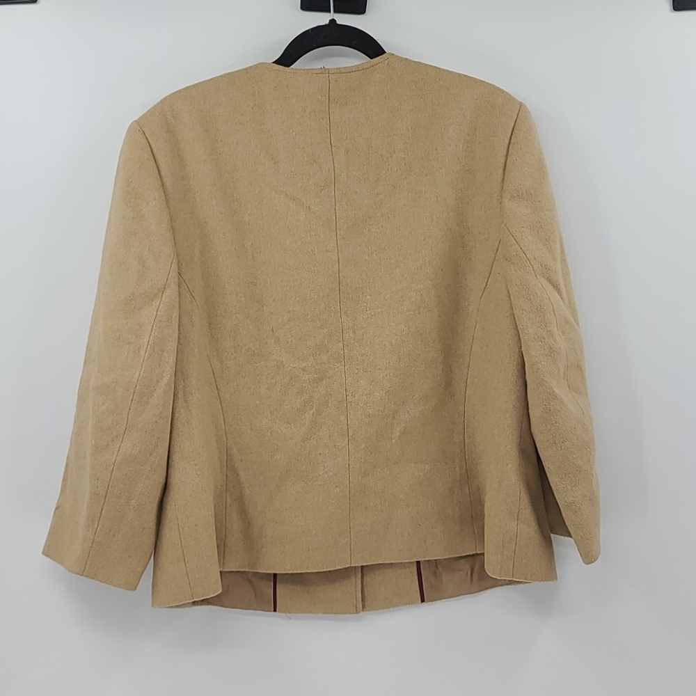 Talbots camel hair Italian fabric blazer. Size 18 - Picture 2 of 4